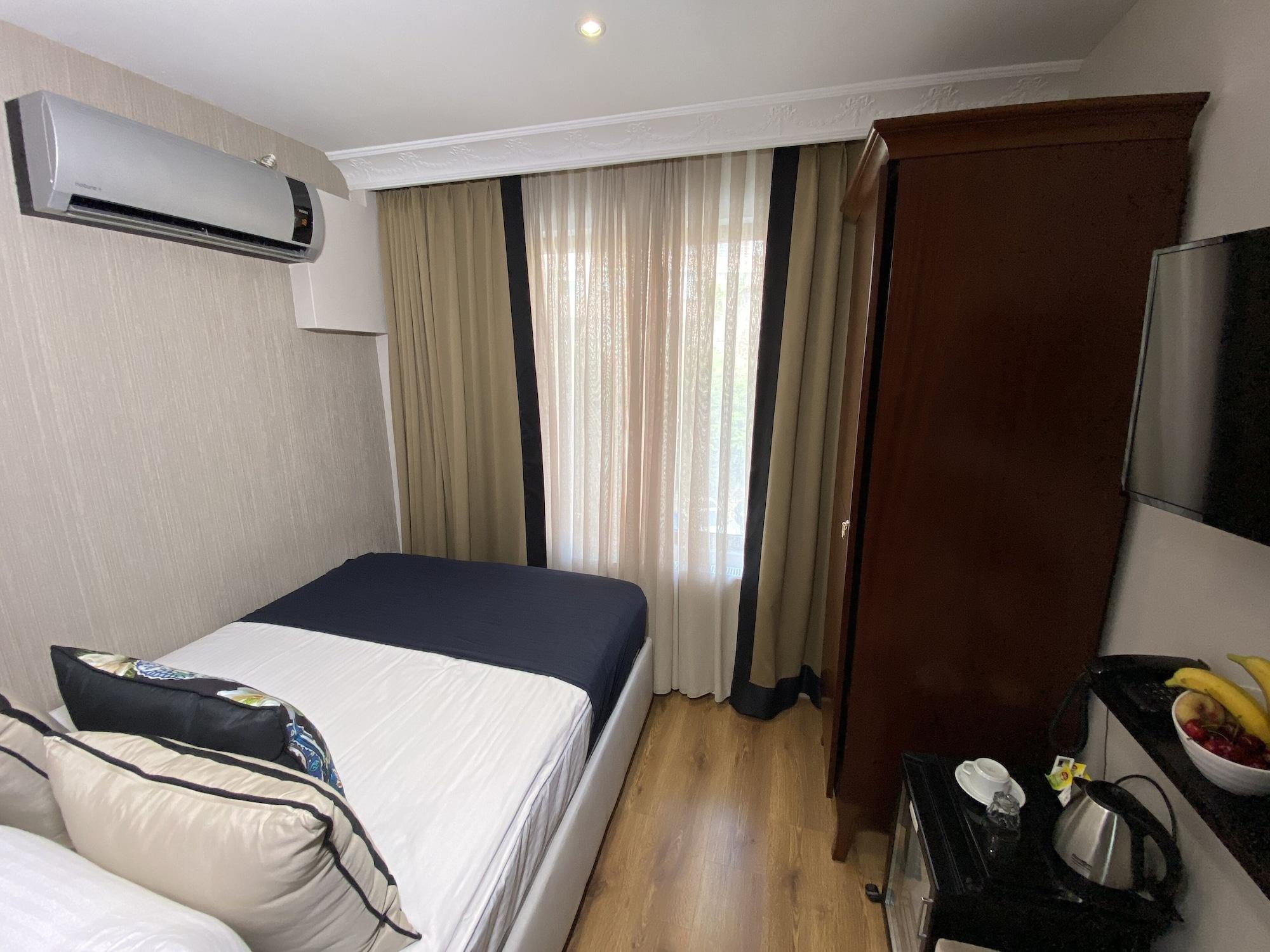 Four Doors Hotel Istanbul Exterior photo